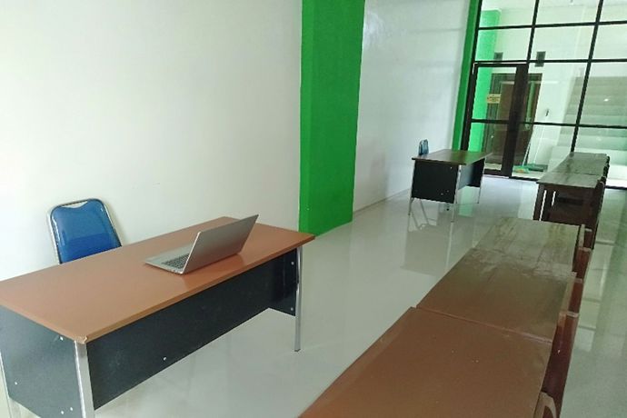 Imagen de los interiores del Hotel Oyo 90930 Wisma Hana Hani. Foto 15