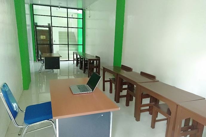 Imagen de los interiores del Hotel Oyo 90930 Wisma Hana Hani. Foto 18