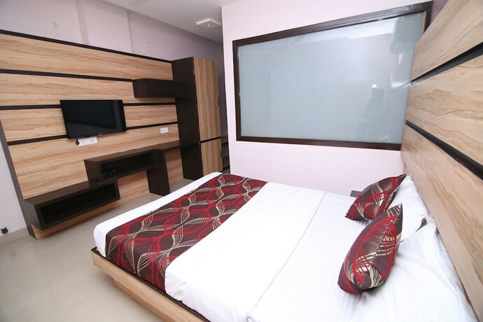 Imagen de la habitación del Hotel Oyo 9096 City Star. Foto 17