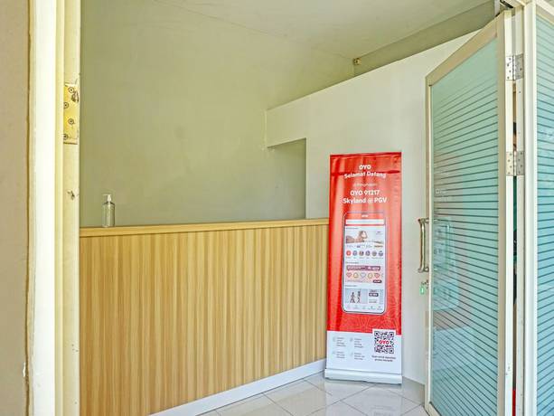 Imagen de los interiores del Hotel Oyo 91217 Skyland @ Pgv Near Gunung Putri. Foto 17