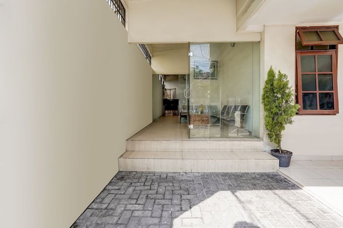 Imagen general del Hotel Oyo 91361 Benlin D\'kost Syariah. Foto 3