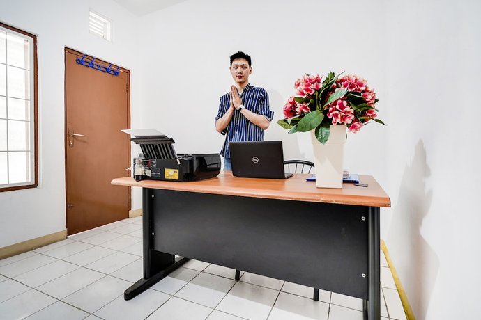Imagen de los interiores del Hotel Oyo 91546 Dewi Sudirman Homestay. Foto 16