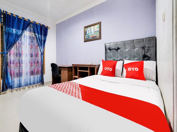 Imagen de la habitación del Hotel Oyo 91994 Sawerigading Jatinangor. Foto 8