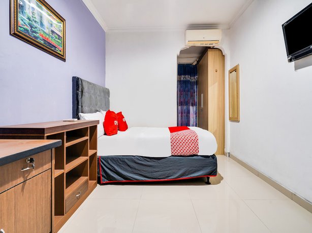 Imagen de la habitación del Hotel Oyo 91994 Sawerigading Jatinangor. Foto 12