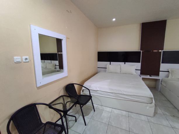 Imagen de la habitación del Hotel Oyo 92089 Subur. Foto 8