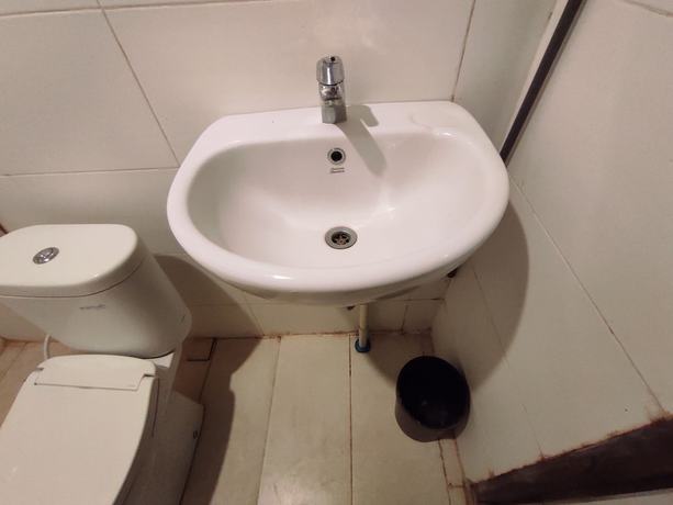Imagen de la habitación del Hotel Oyo 92089 Subur. Foto 19