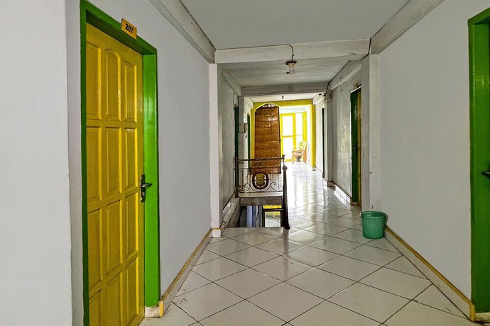 Imagen de los interiores del Hotel Oyo 92326 Melati Bm Pangkep. Foto 15