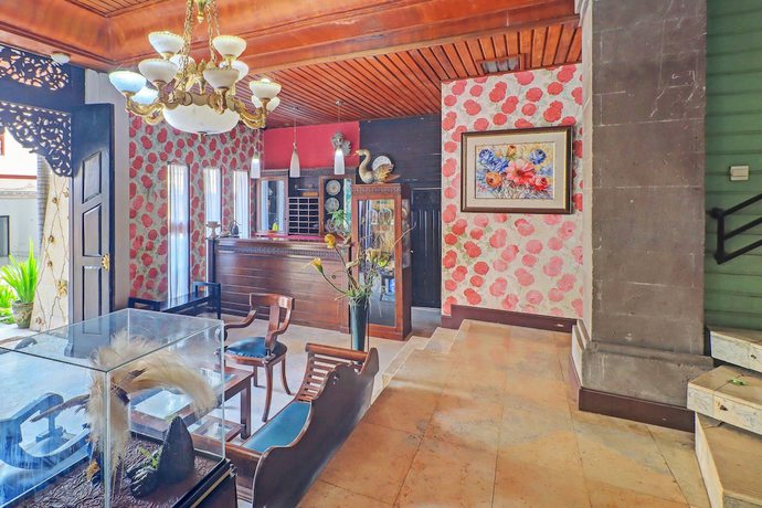 Imagen de los interiores del Hotel Oyo 92439 Tower Klungkung. Foto 17