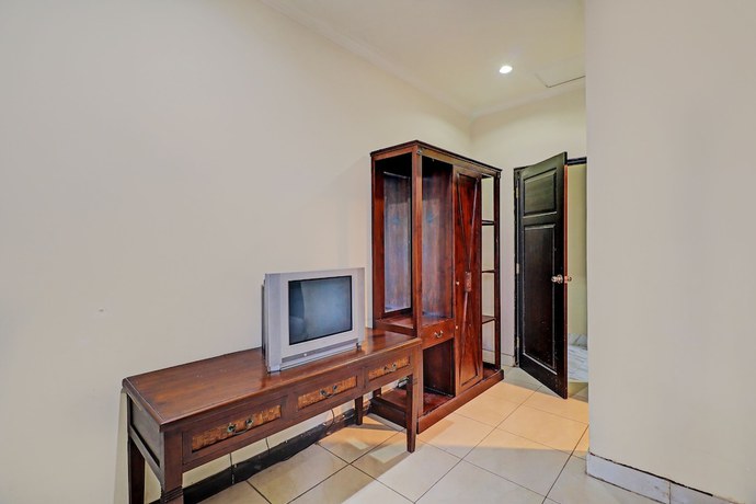 Imagen de la habitación del Hotel Oyo 92439 Tower Klungkung. Foto 7