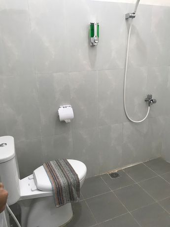 Imagen de la habitación del Hotel Oyo 92468 Roemah Djatinegara. Foto 3