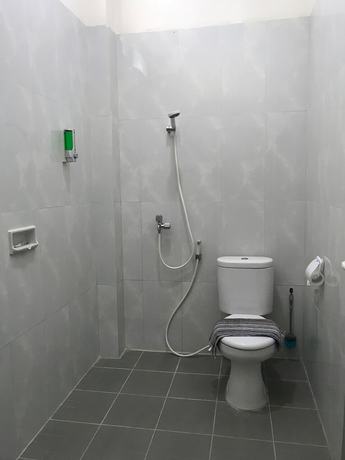 Imagen de la habitación del Hotel Oyo 92468 Roemah Djatinegara. Foto 4