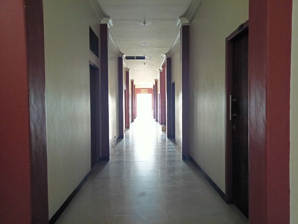 Imagen de los interiores del Hotel Oyo 92472 Tri Homestay. Foto 15