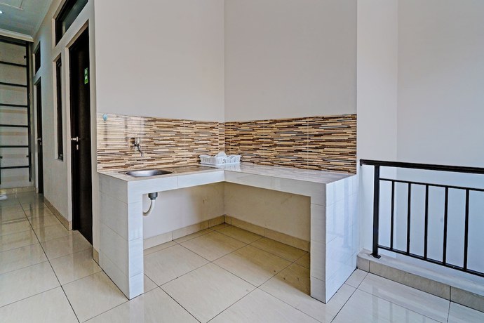 Imagen de los interiores del Hotel Oyo 92556 Jkk Sweet Room. Foto 17