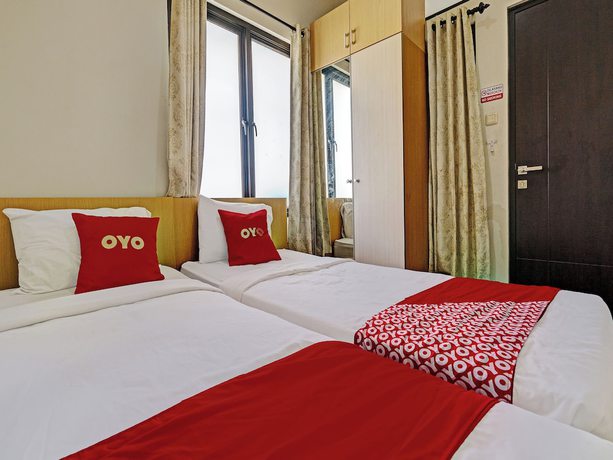 Imagen de la habitación del Hotel Oyo 92768 Flagship Exclusive Colombus Near Stasiun Karawang. Foto 11