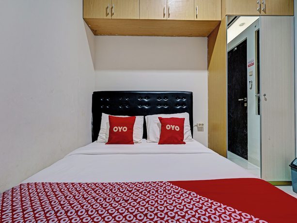 Imagen de la habitación del Hotel Oyo 92768 Flagship Exclusive Colombus Near Stasiun Karawang. Foto 15