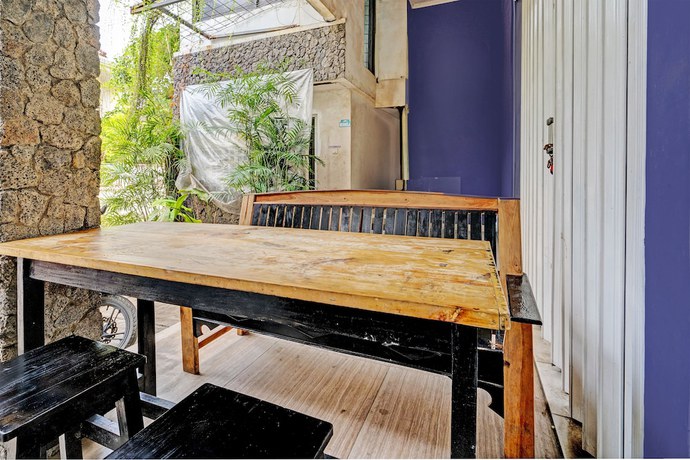 Imagen de los interiores del Hotel Oyo 93328 Graha Citra Syariah. Foto 15