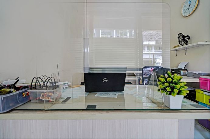 Imagen de los interiores del Hotel Oyo 93328 Graha Citra Syariah. Foto 19