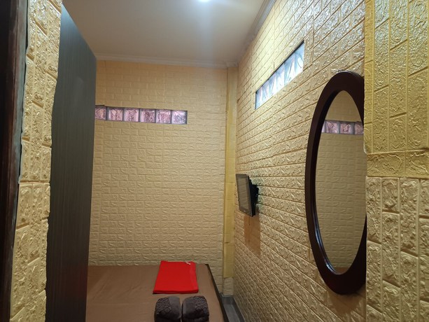 Imagen de la habitación del Hotel Oyo 93333 Rama Home Stay. Foto 3