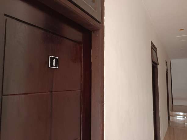 Imagen de los interiores del Hotel Oyo 93333 Rama Home Stay. Foto 19