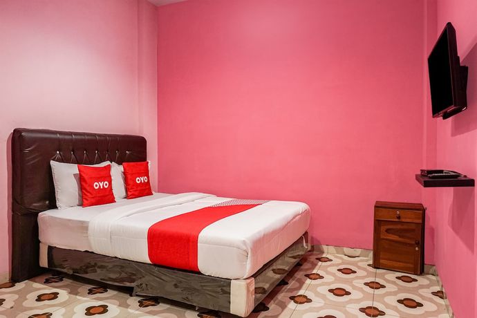 Imagen de la habitación del Hotel Oyo 93342 Yasmine Guesthouse Syariah. Foto 9