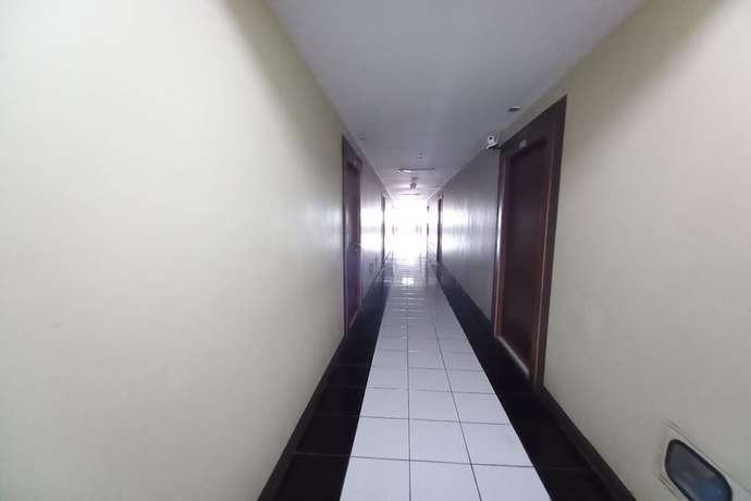 Imagen de los interiores del Hotel Oyo 93352 Apartement Gateway Cicadas By Db Rent. Foto 19