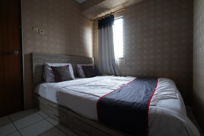 Imagen de la habitación del Hotel Oyo 93365 Apartement Gateway By Sarana Cipta Mahakarya Ii. Foto 3