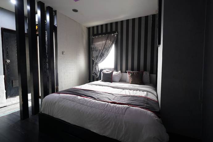 Imagen de la habitación del Hotel Oyo 93365 Apartement Gateway By Sarana Cipta Mahakarya Ii. Foto 14