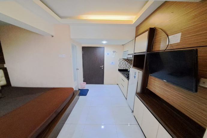 Imagen de la habitación del Hotel Oyo 93365 Apartement Gateway By Sarana Cipta Mahakarya Ii. Foto 16