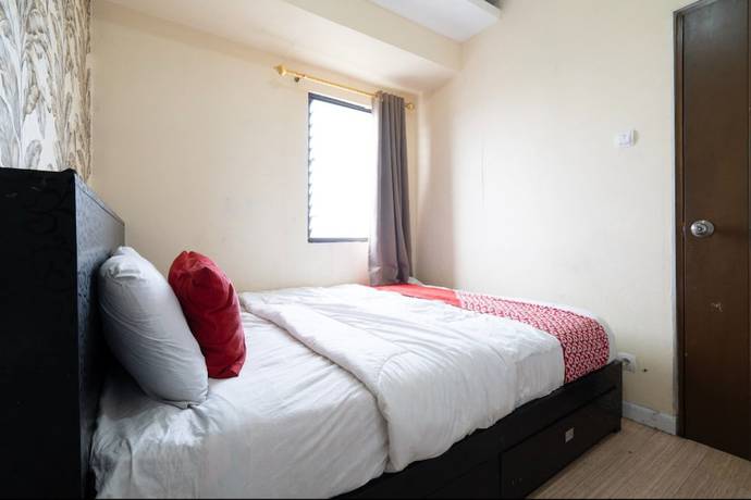 Imagen de la habitación del Hotel Oyo 93369 Apartemen Gateway Cicadas By Qq Rent 2. Foto 5
