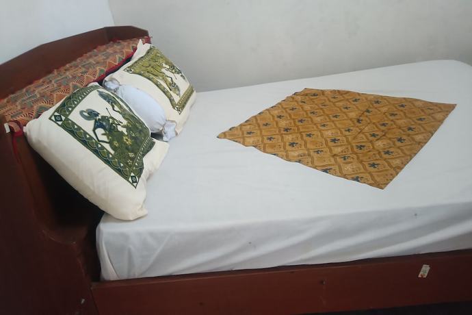 Imagen de la habitación del Hotel Oyo 93425 Homestay Anisa. Foto 5