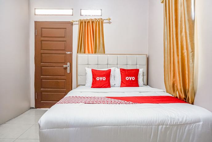 Imagen de la habitación del Hotel Oyo 93470 Bans Kostel. Foto 4