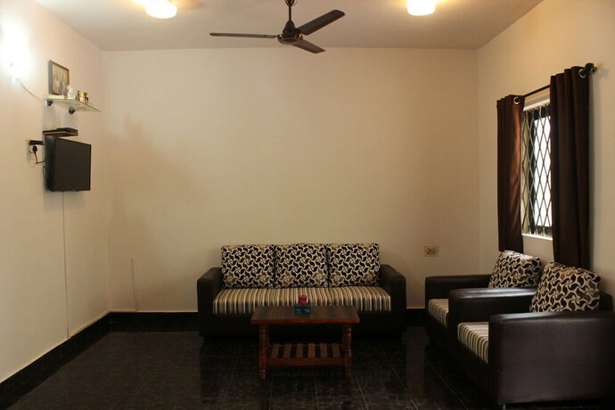 Imagen de los interiores del Hotel Oyo 9371 Hide In. Foto 19