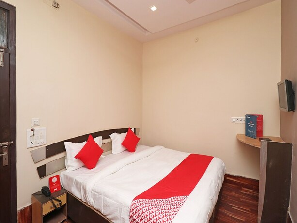 Imagen de la habitación del Hotel Oyo 9580 Garnet Inn. Foto 13