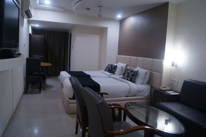 Imagen de la habitación del Hotel Oyo 9580 Garnet Inn. Foto 14