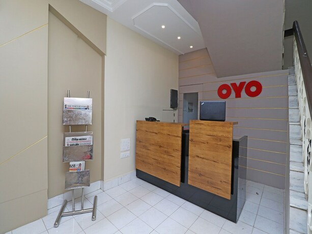 Imagen de los interiores del Hotel Oyo 9580 Garnet Inn. Foto 38