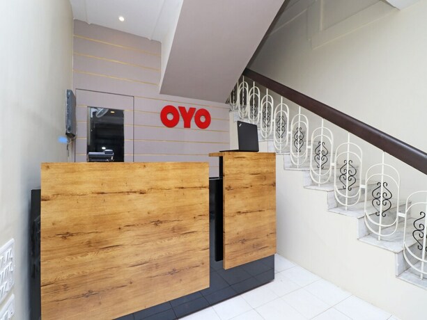 Imagen de los interiores del Hotel Oyo 9580 Garnet Inn. Foto 39