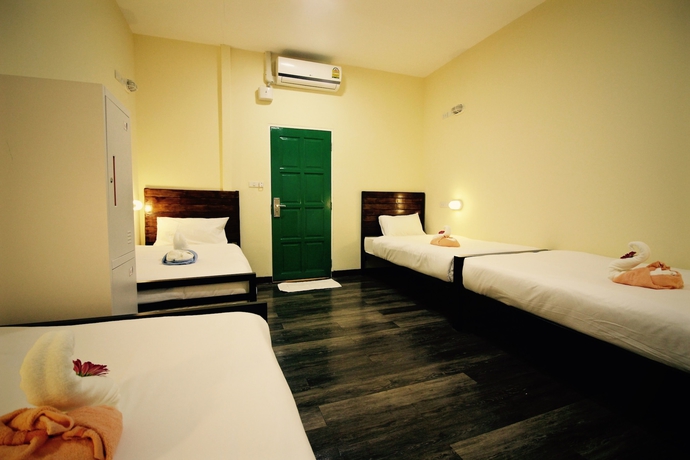 Imagen de la habitación del Hotel Oyo 965 Art Sanamchai. Foto 5