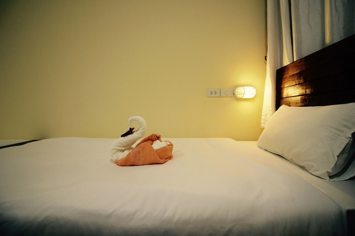 Imagen de la habitación del Hotel Oyo 965 Art Sanamchai. Foto 14