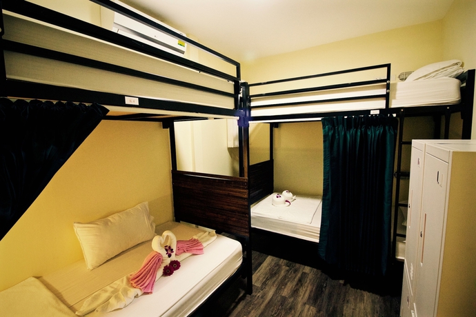 Imagen de la habitación del Hotel Oyo 965 Art Sanamchai. Foto 16