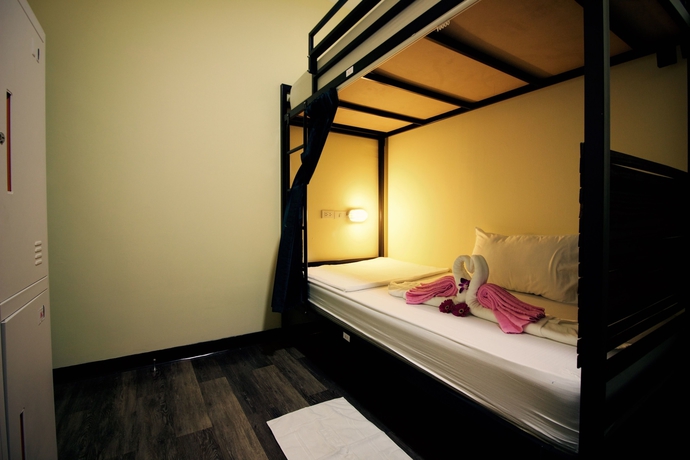 Imagen de la habitación del Hotel Oyo 965 Art Sanamchai. Foto 17