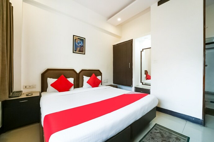 Imagen de la habitación del Hotel Oyo 9747 Utsav. Foto 10