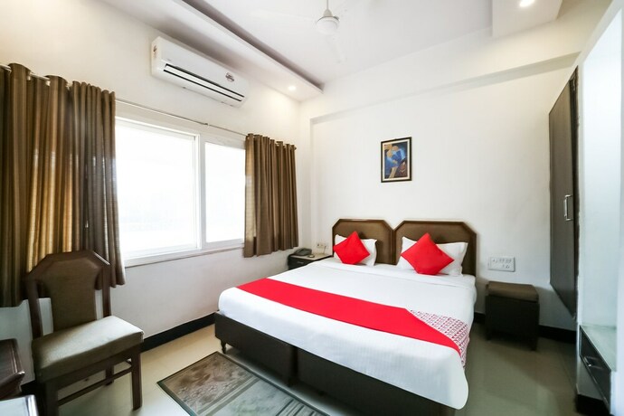 Imagen de la habitación del Hotel Oyo 9747 Utsav. Foto 13