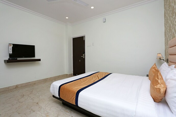 Imagen de la habitación del Hotel Oyo 9856 Mp Inn. Foto 9