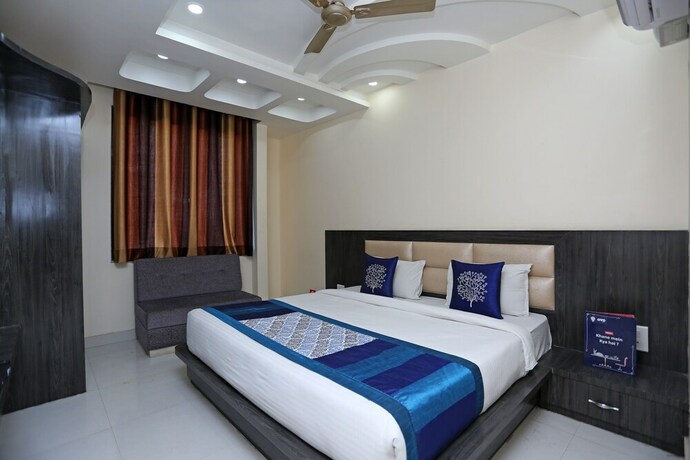 Imagen de la habitación del Hotel Oyo 9919 Nandgiri Palace. Foto 14
