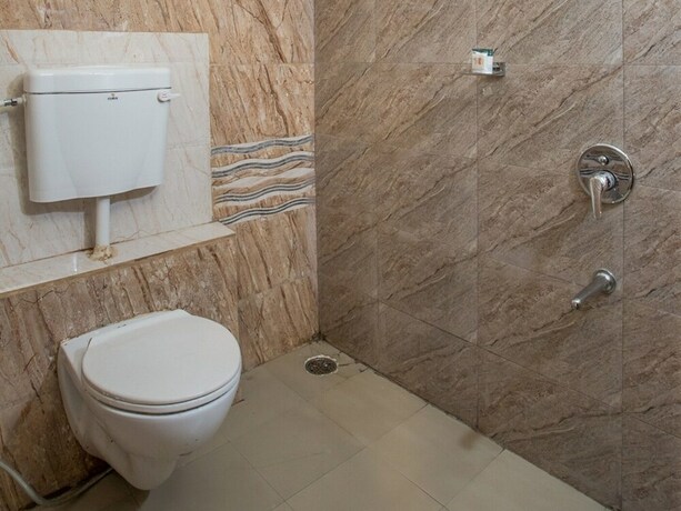 Imagen de la habitación del Hotel Oyo 9944 Malwa Inn. Foto 10