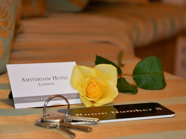 Imagen de los interiores del Hotel Oyo Amsterdam. Foto 17