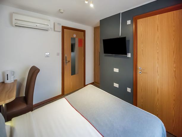 Imagen de la habitación del Hotel Oyo Arinza , London Ilford. Foto 8