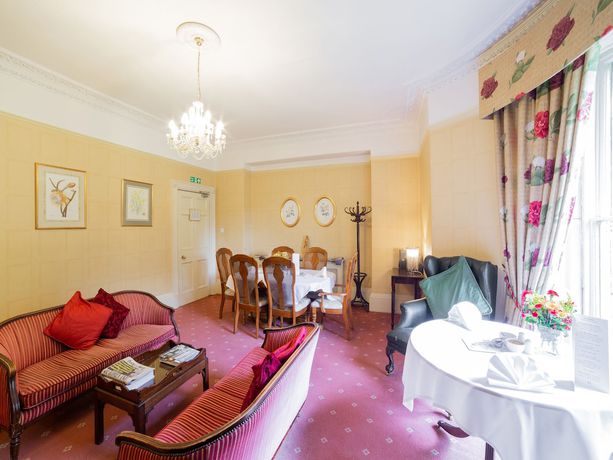 Imagen del bar/restaurante del Hotel Oyo Bailbrook Lodge, Bath. Foto 4