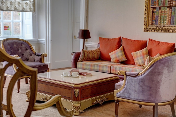 Imagen de los interiores del Hotel Oyo Baylis House. Foto 19