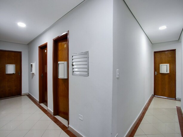 Imagen de los interiores del Hotel Oyo Boneville, São Paulo. Foto 36